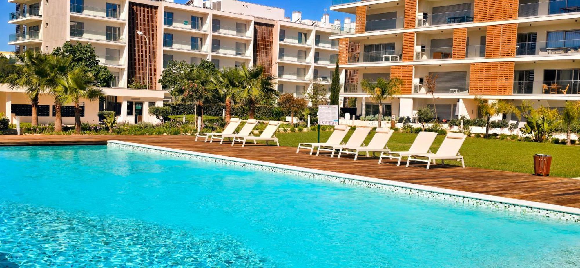 Marvell Design With Heated Pool&Gym&Playground Apartment อัลบูเฟรา ภายนอก รูปภาพ